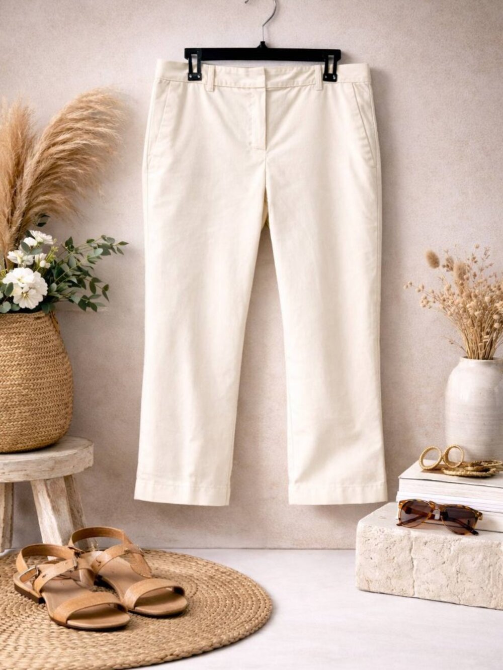 Michael Kors White Cropped Pants Size 10